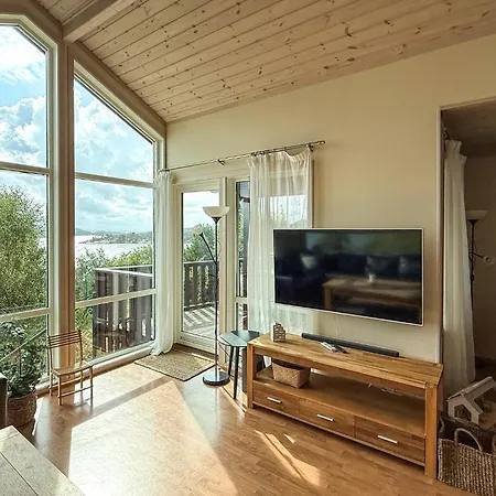 Prázdninový dům Gorgeous In With Sauna *