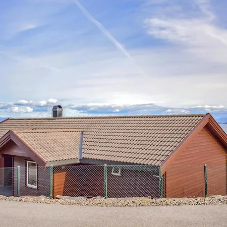 Gorgeous In With Sauna * Nedstrand